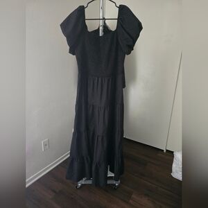Black Maxi Sleeve Dress